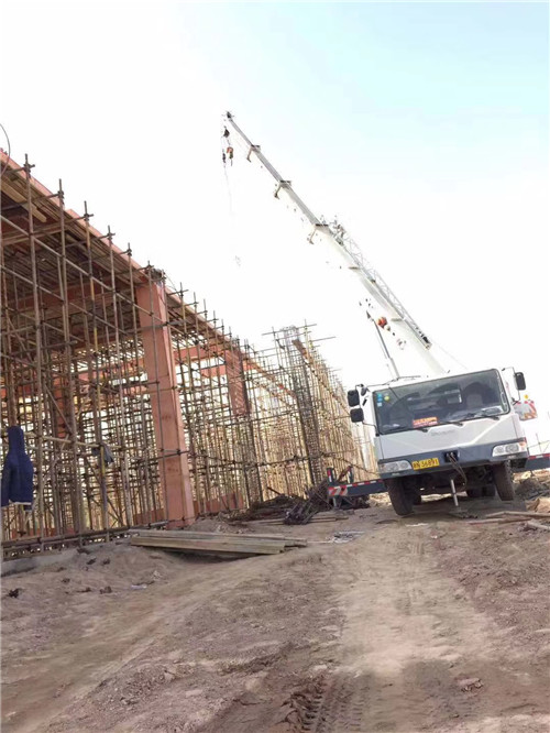 中原区25 吨、50 吨吊车怎么选？多大重量 / 半径适合对应车型？