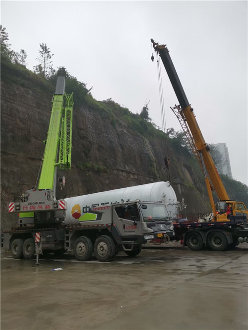 中原区“不怕风雨冻”—— 吊车的 “恶劣环境适应” 技术